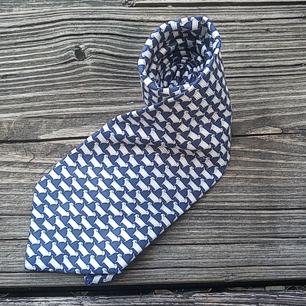 Blue and white ram tie 100% silk